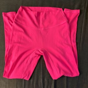 PARAGON Hot Pink Activewear